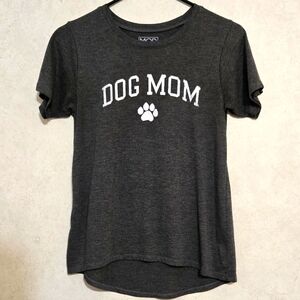 SZ M DOG MOM TEE